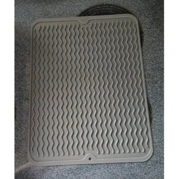 New Silicone Dish Drying Mat for Kitchen Counter, Eco-Friendly Quick Dry Dish - Picture 1 of 2